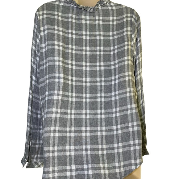 Anthropologie Cloth & Stone Grey Plaid Ling Sleeve Top Ruffled Neck Size Small - Picture 3 of 11